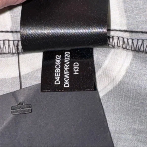 Donna Karan Black Cream Geometric Printed Midi Shirt Dress Buttons Down Size 16 - Picture 12 of 16